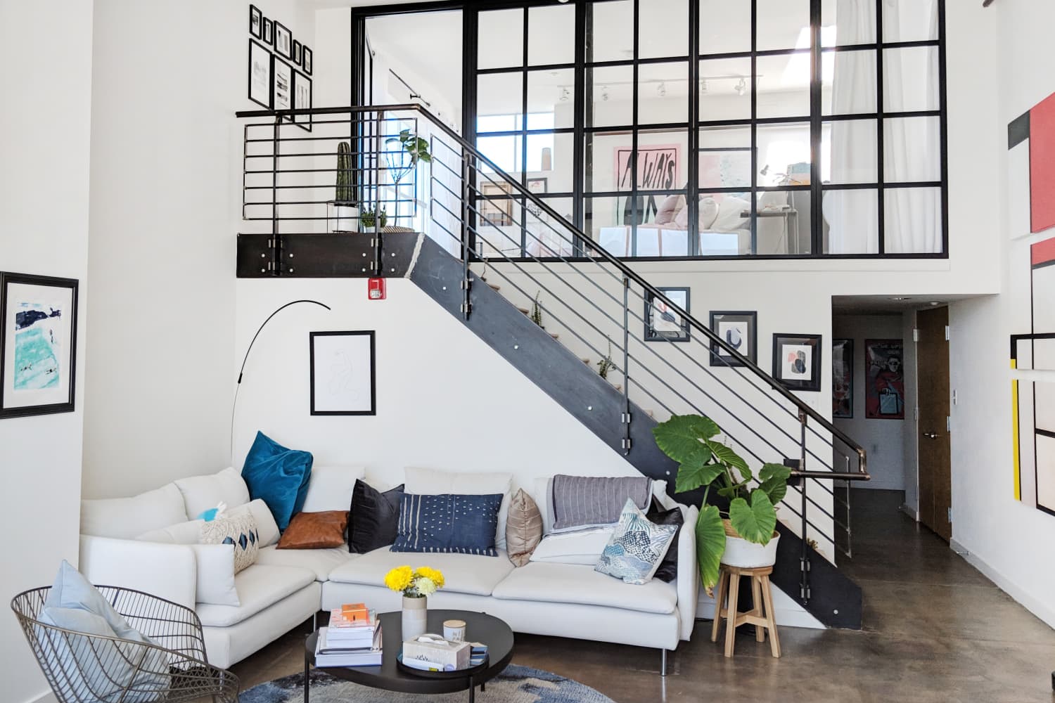 View of Light-Filled Modern Industrial San Francisco Condo Photos | Apartment ...